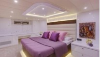 AFTER HOURS VIP cabin
